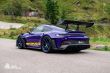 Avery SWF Power Purple Metallic Gloss Autofolie Porsche GT3 RS foliert 