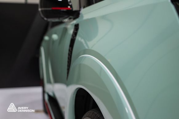 Avery SWF Smooth Sage Glänzend - Supercar Blondie Sonderfarbe Car Wrapping Autofolie